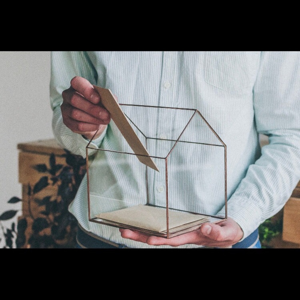 Wedding card holder